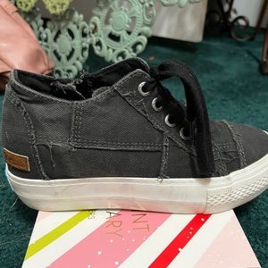 Blowfish high top dark grey shoes. Only worn twice